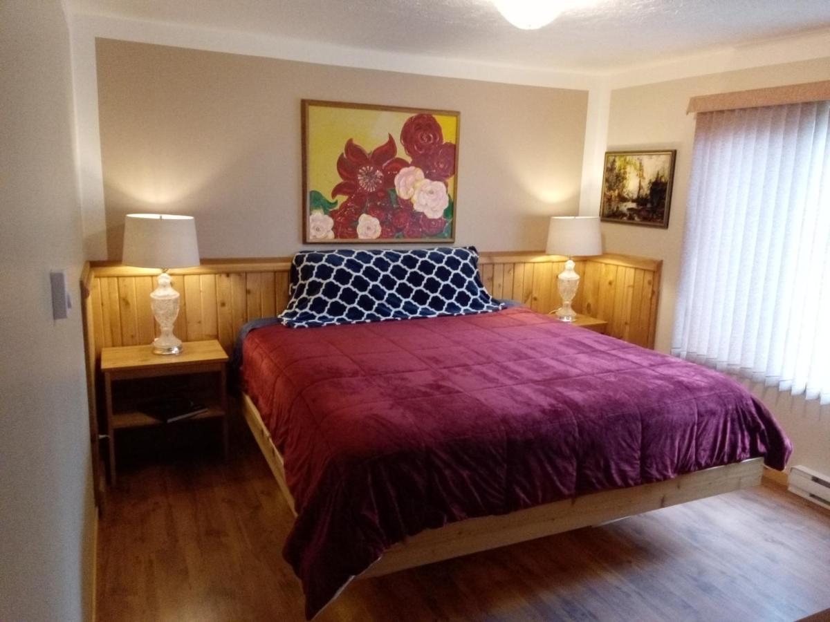 Higgin'S Inn Powell River Esterno foto