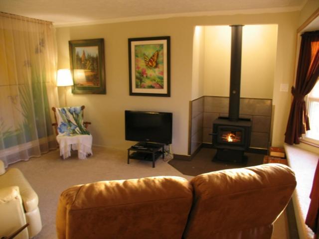 Higgin'S Inn Powell River Esterno foto